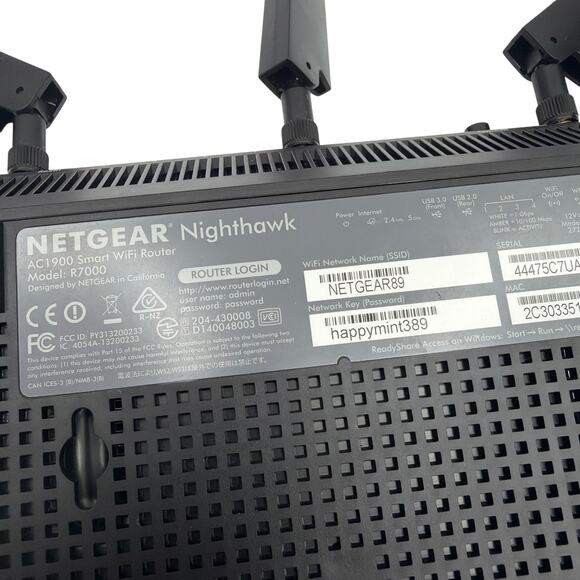 NETGEAR Nighthawk AC1900 Smart WiFi Router R7000 with Power Adapter - Picture 4 of 9